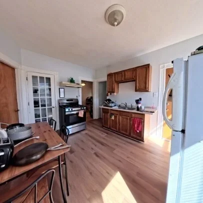 3 bed, 1 bath apartment for rent at 306 Prospect St Unit 3, Wellington-Harrington — photo 1 of 10