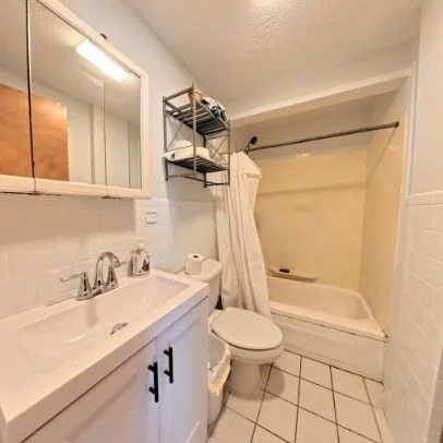 3 bed, 1 bath apartment for rent at 306 Prospect St Unit 3, Wellington-Harrington — photo 7 of 10