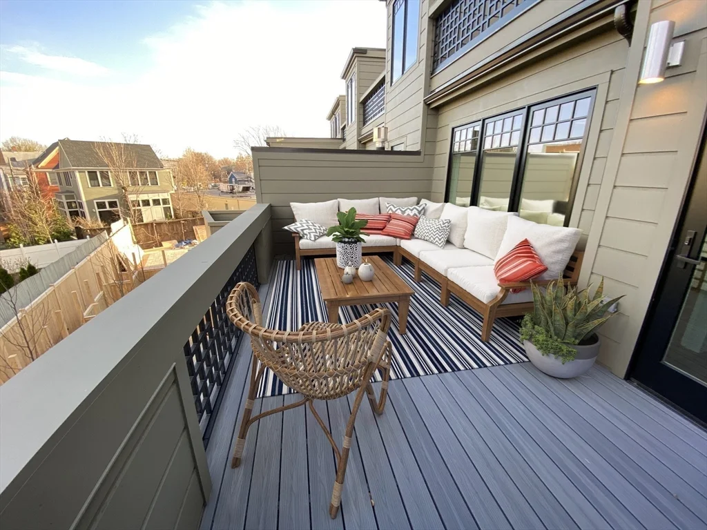3 bed, 2 bath apartment for rent at 306 Putnam Ave Unit 306, Cambridgeport — photo 6 of 15
