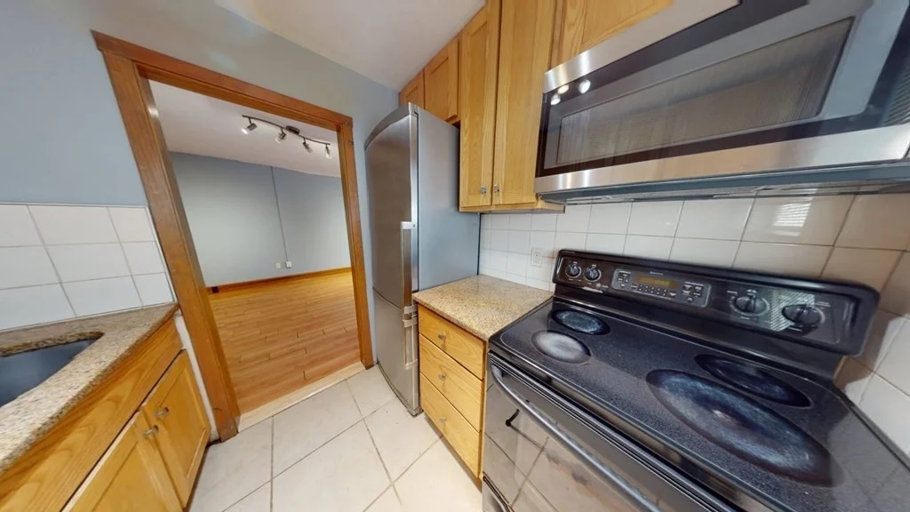2 bed, 1 bath apartment for rent at 306 Savin Hill Ave Unit 2, Dorchester — photo 4 of 28