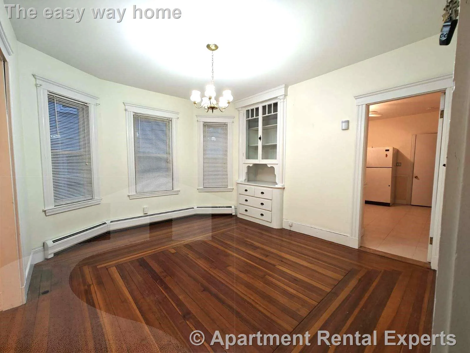 3 bed, 1 bath apartment for rent at 306 Spring St Extension, Fulton Heights — photo 2 of 7