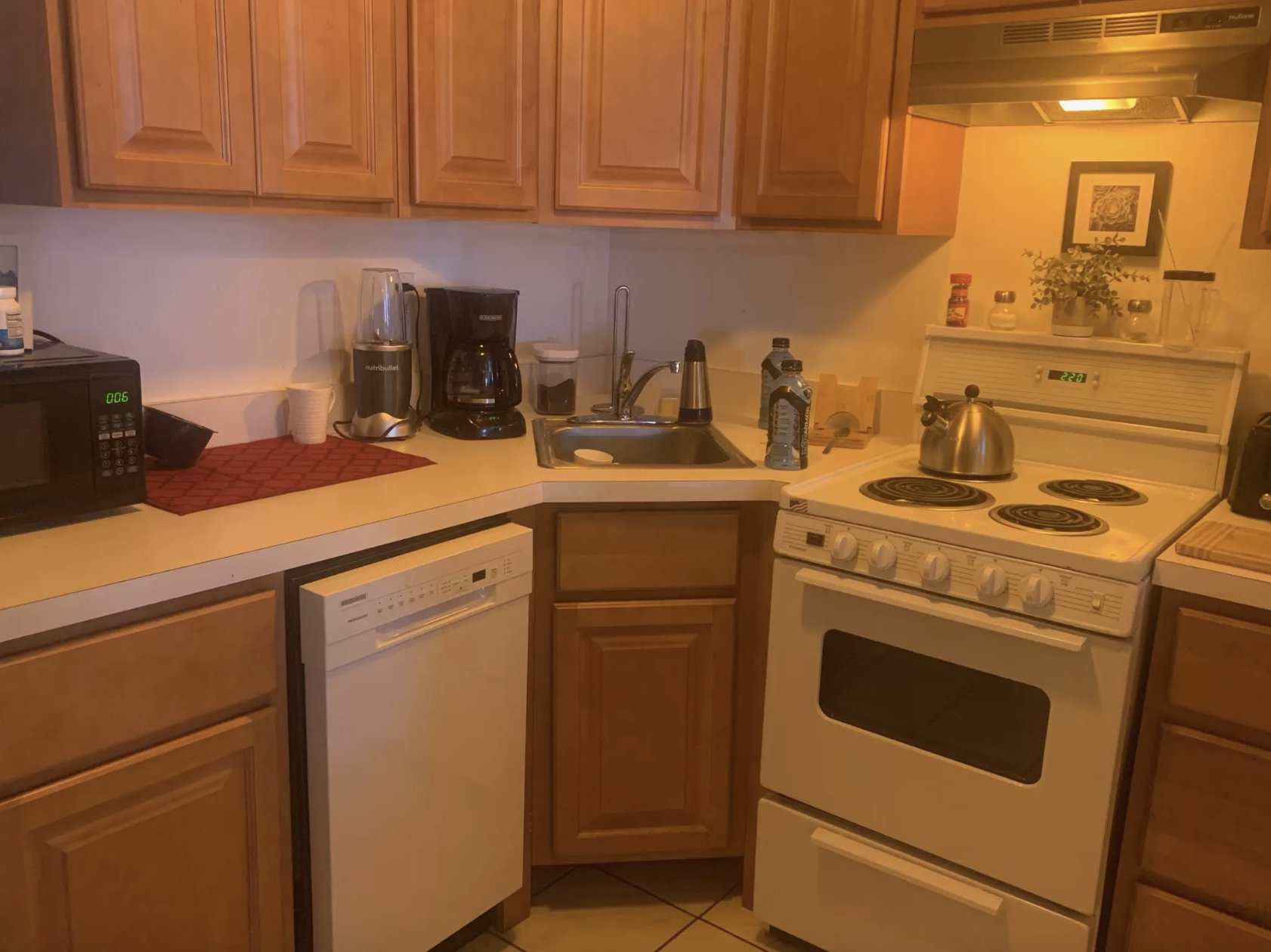 Studio bed, 1 bath apartment for rent at 307 Beacon St Unit 1, Back Bay — photo 6 of 7