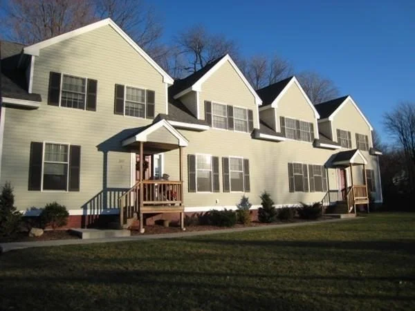 3 bed, 3 bath apartment for rent at 307 Shrewsbury St Unit 1, Holden — photo 12 of 14