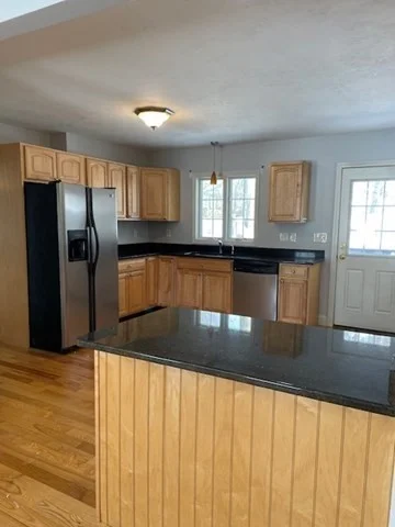3 bed, 3 bath apartment for rent at 307 Shrewsbury St Unit 2, Holden — photo 2 of 16