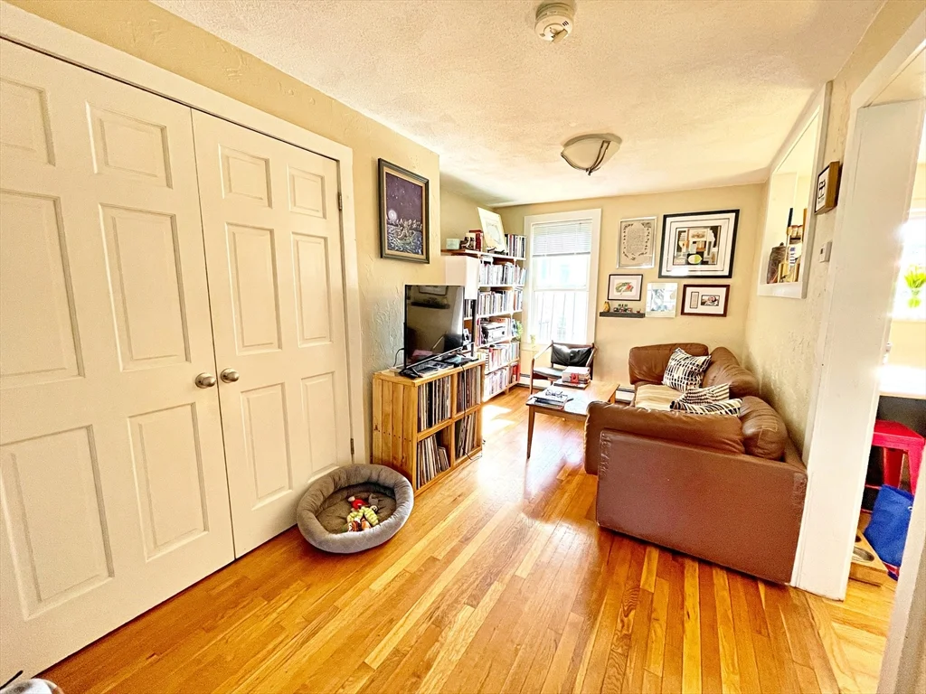 1 bed, 1 bath apartment for rent at 307 Sumner St Unit 3, East Boston — photo 4 of 11