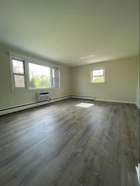 1 bed, 1 bath apartment for rent at 307 Washington St Unit 3-, Weymouth Landing — photo 1 of 10