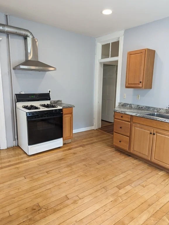 3 bed, 1 bath apartment for rent at 308 Belgrade Ave Unit 2, Roslindale — photo 5 of 12
