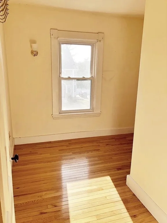 2 bed, 1 bath apartment for rent at 308 Belmont St Unit 2, Quincy — photo 11 of 18