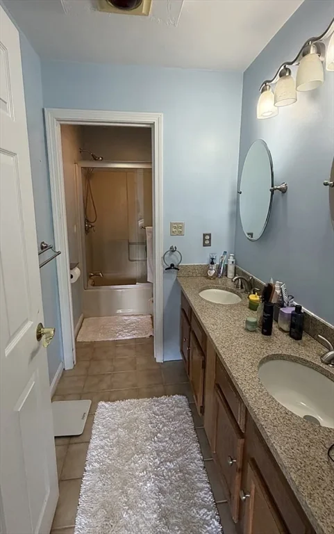 2 bed, 2 bath apartment for rent at 308 Erin Rd Unit 308, Stoughton — photo 7 of 14