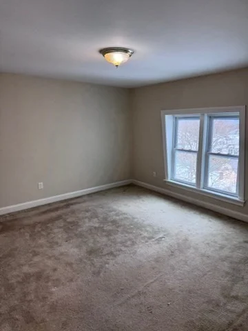 3 bed, 1 bath apartment for rent at 308 Plantation St Unit 3, Worcester — photo 13 of 17