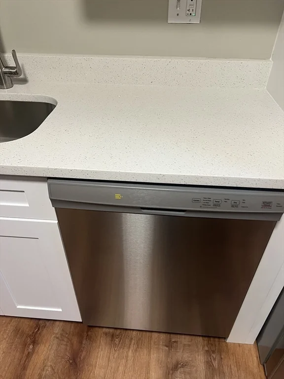 2 bed, 1 bath apartment for rent at 308 Quarry St Unit 205, Quincy — photo 13 of 19