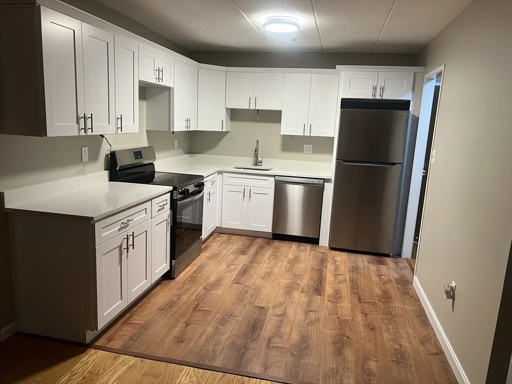 2 bed, 1 bath apartment for rent at 308 Quarry St Unit 205, Quincy — photo 12 of 19