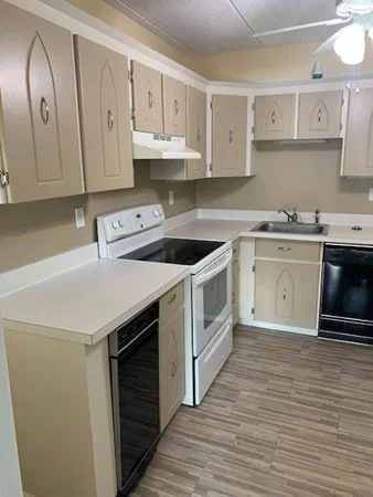 2 bed, 1 bath apartment for rent at 308 Quarry St Unit 605, Quincy — photo 5 of 23