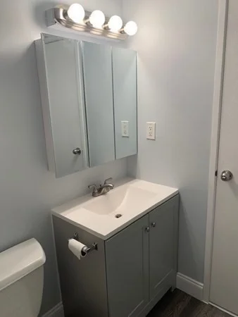 2 bed, 1 bath apartment for rent at 308 Quarry St Unit 605, Quincy — photo 12 of 23