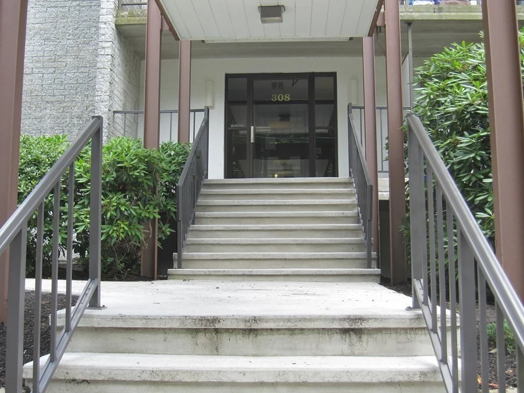 2 bed, 1 bath apartment for rent at 308 Quarry Unit 502, Quincy — photo 2 of 28