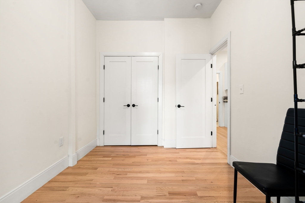 2 bed, 1 bath apartment for rent at 308 Saratoga St Unit 1, Boston — photo 8 of 12