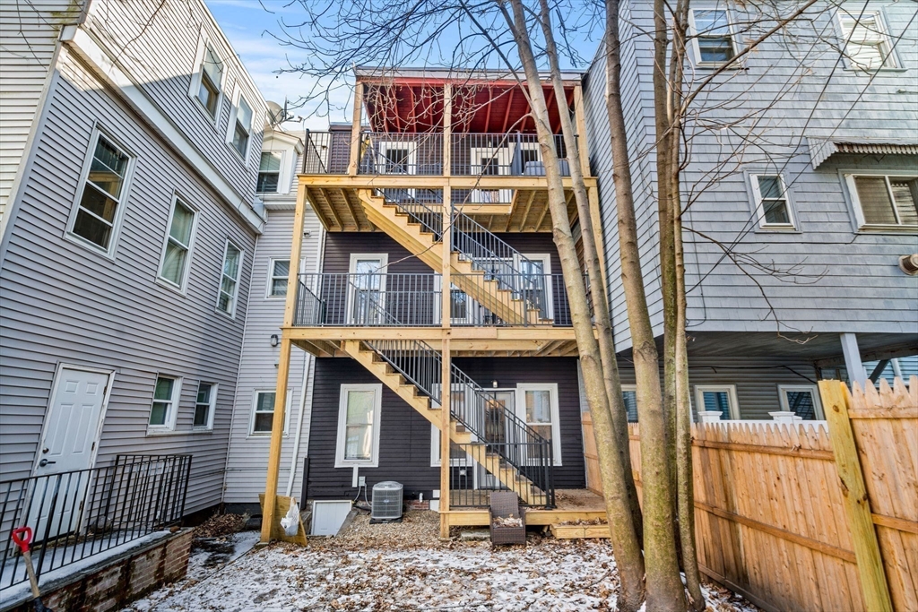 2 bed, 1 bath apartment for rent at 308 Saratoga St Unit 1, Boston — photo 11 of 12