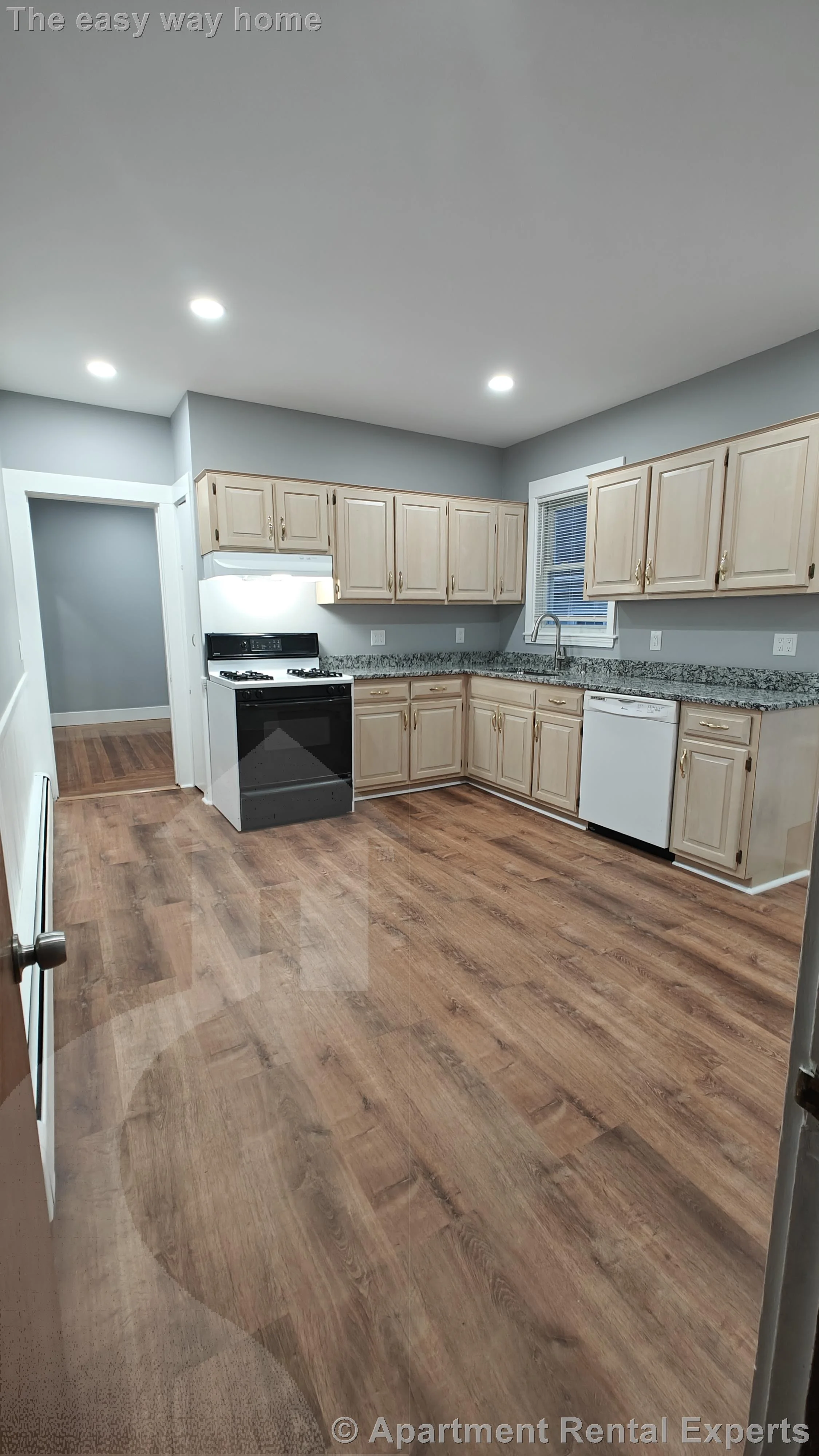 3 bed, 1 bath apartment for rent at 308 Spring St Extension, Glenwood