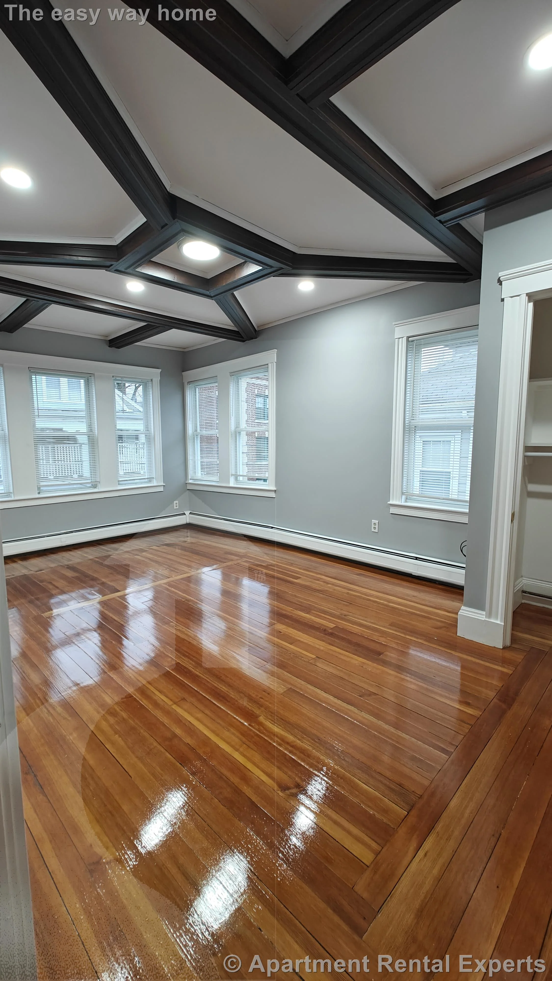 3 bed, 1 bath apartment for rent at 308 Spring St Extension, Glenwood — photo 3 of 7