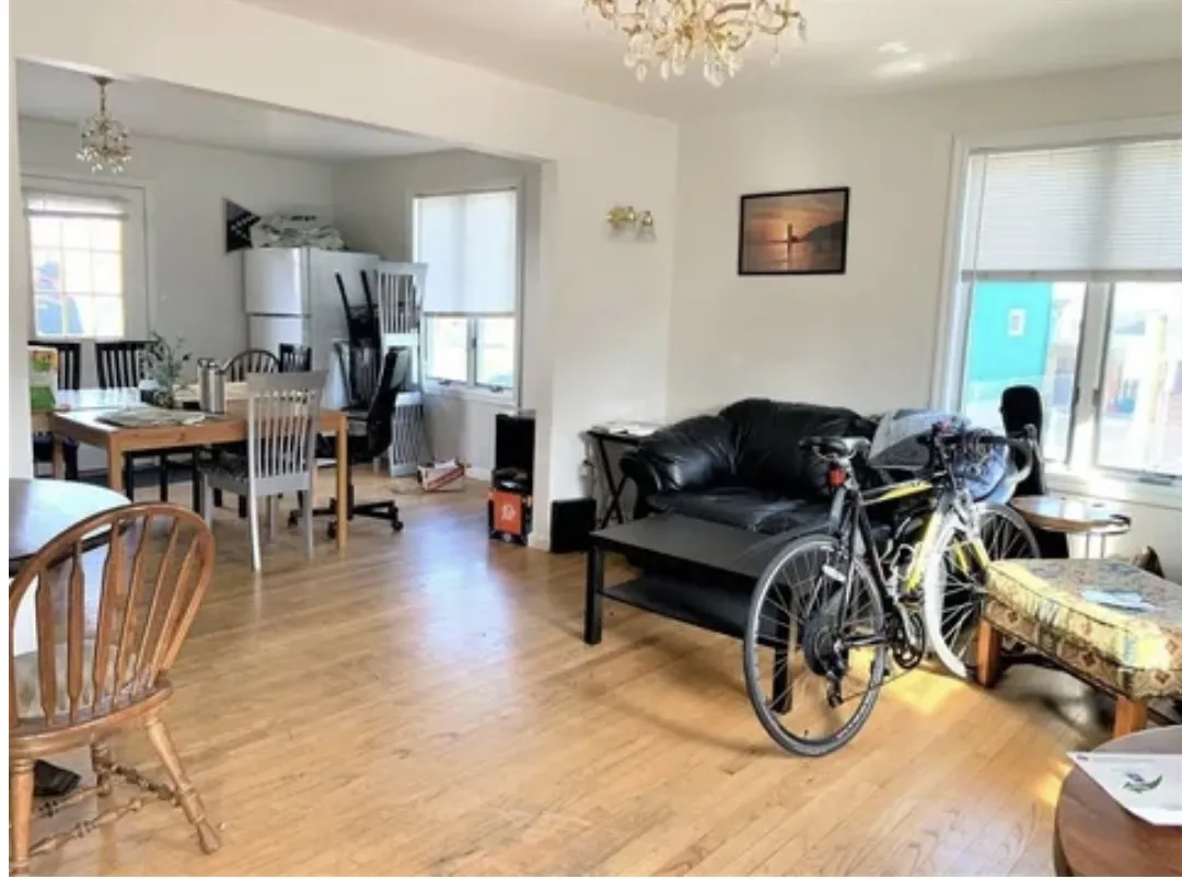 7 bed, 5 bath apartment for rent at 309 Beacon St Unit ., Ward Two — photo 4 of 17