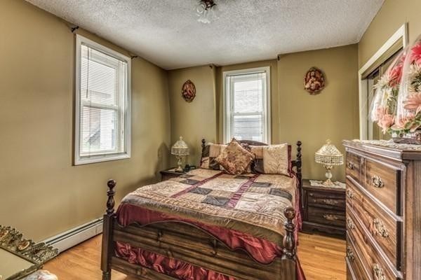 3 bed, 1 bath apartment for rent at 309 Columbia Unit 309, Wellington-Harrington — photo 17 of 27
