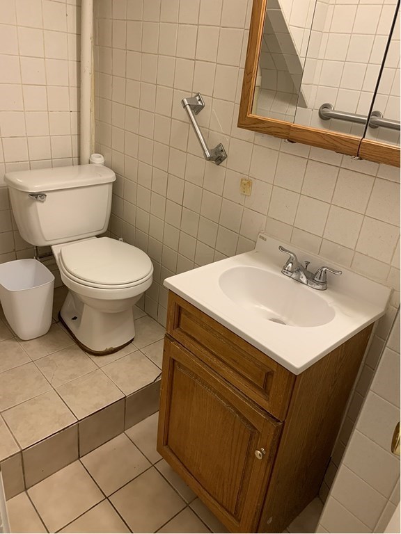 3 bed, 1 bath apartment for rent at 309 Columbia Unit 309, Wellington-Harrington — photo 26 of 27