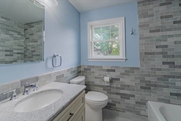 2 bed, 1 bath apartment for rent at 309 Farrington St Unit 2, Wollaston — photo 16 of 17