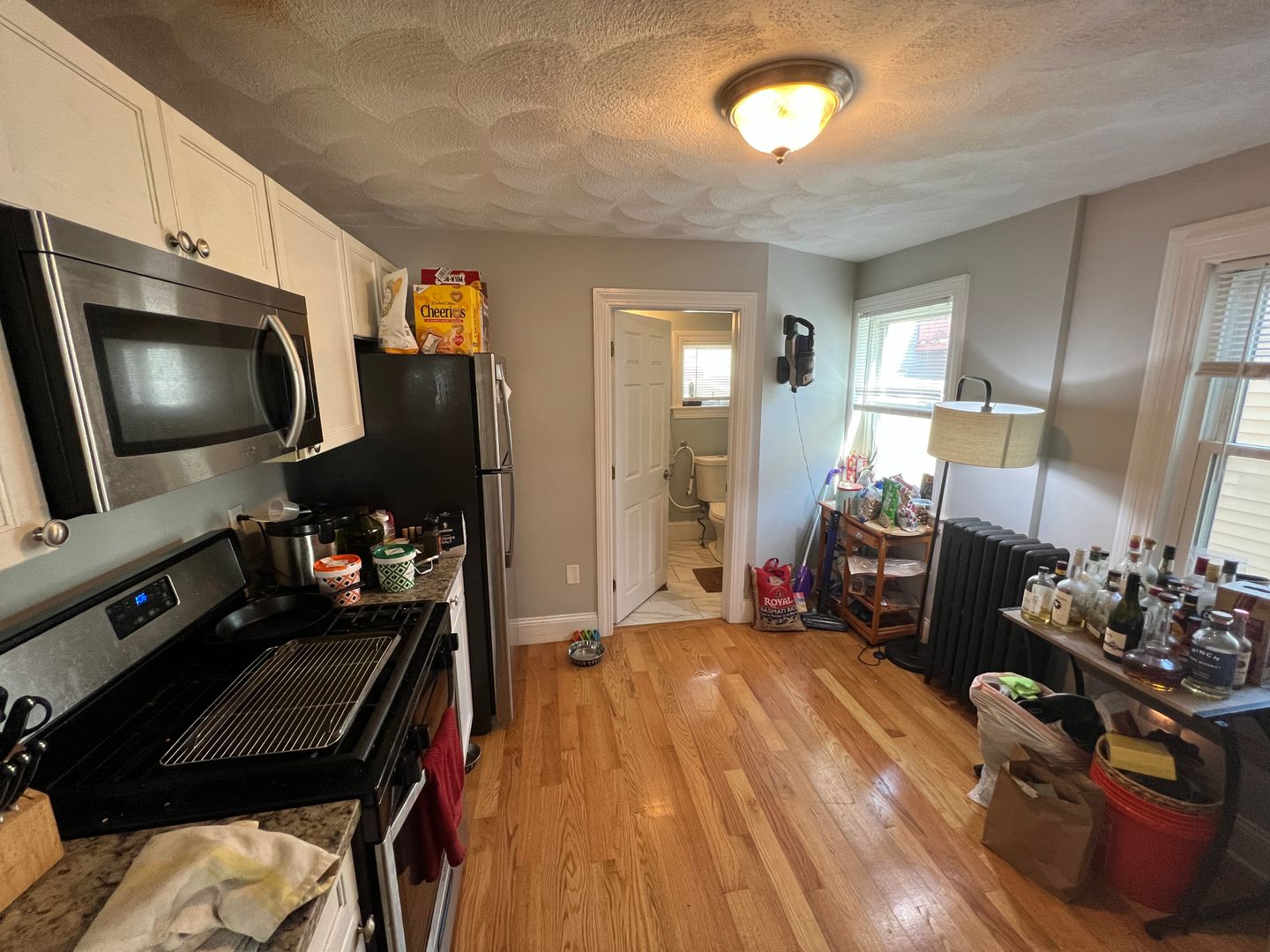 2 bed, 1 bath apartment for rent at 309 Highland Ave Unit 1a, Powder House Square — photo 2 of 14