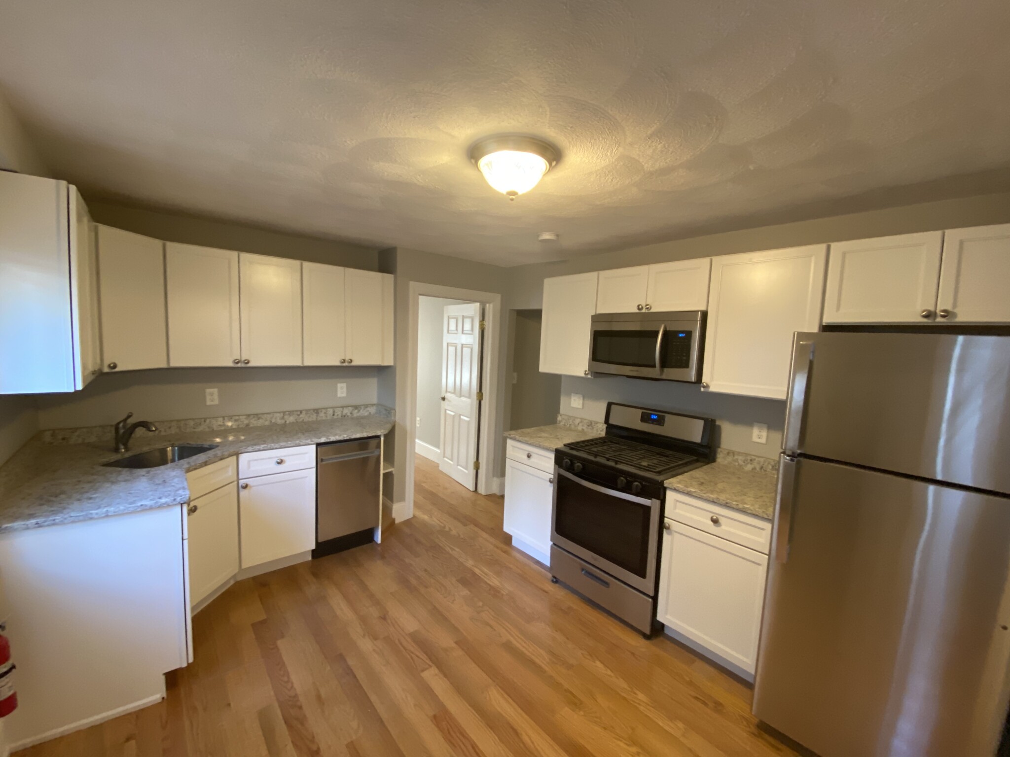 2 bed, 1 bath apartment for rent at 309 Highland Ave Unit A, Powder House Square — photo 1 of 34