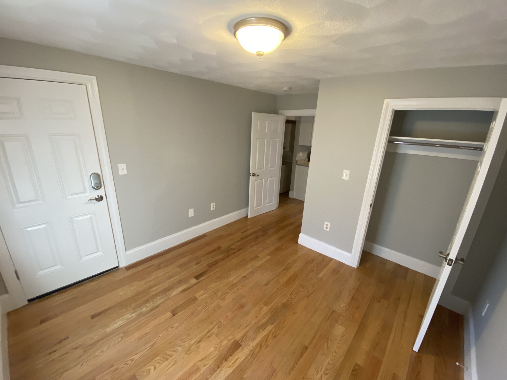 2 bed, 1 bath apartment for rent at 309 Highland Ave Unit A1, Powder House Square — photo 8 of 9