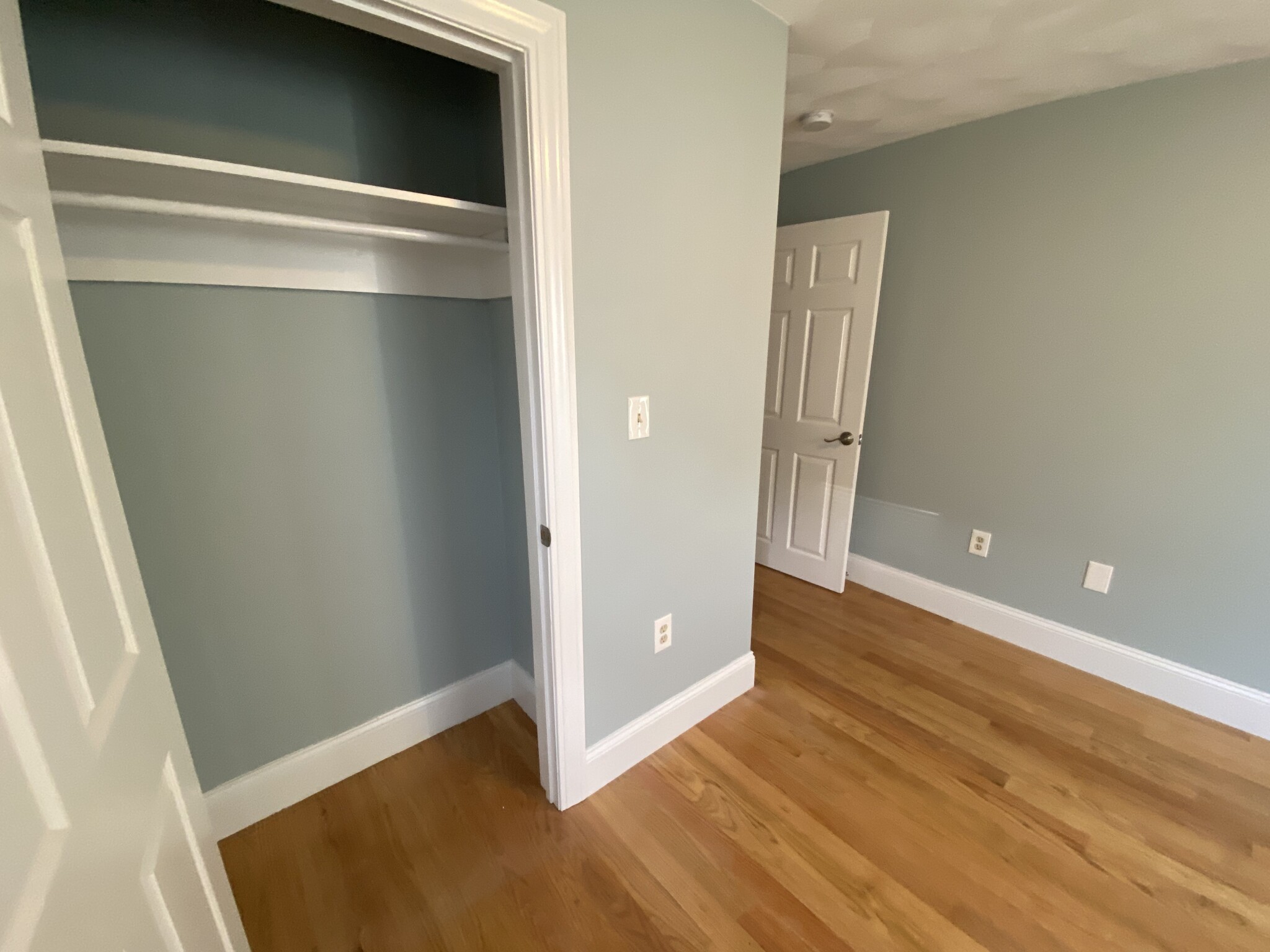 2 bed, 1 bath apartment for rent at 309 Highland Ave Unit R, Powder House Square — photo 14 of 51