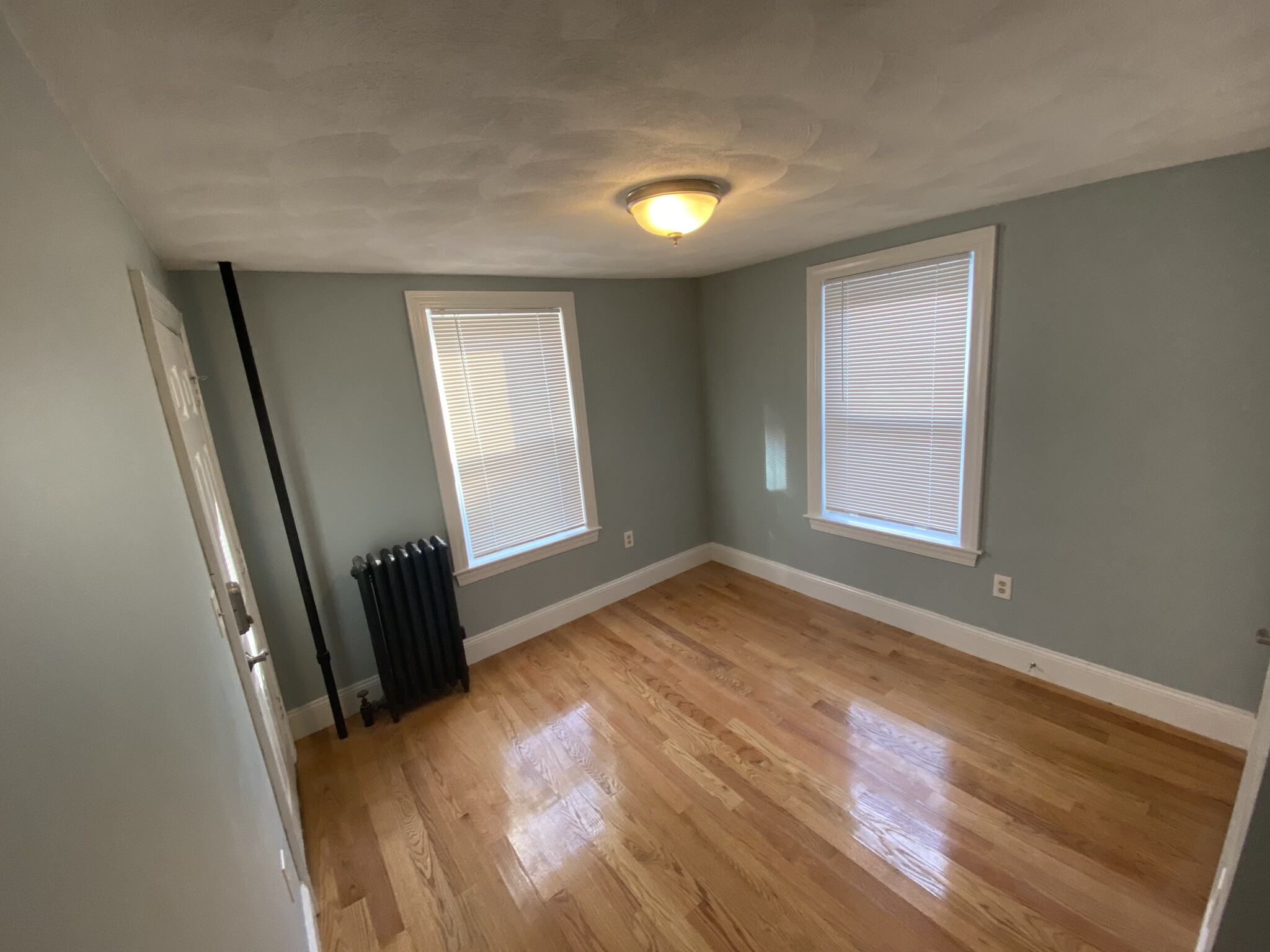 2 bed, 1 bath apartment for rent at 309 Highland Ave Unit R, Powder House Square — photo 15 of 51