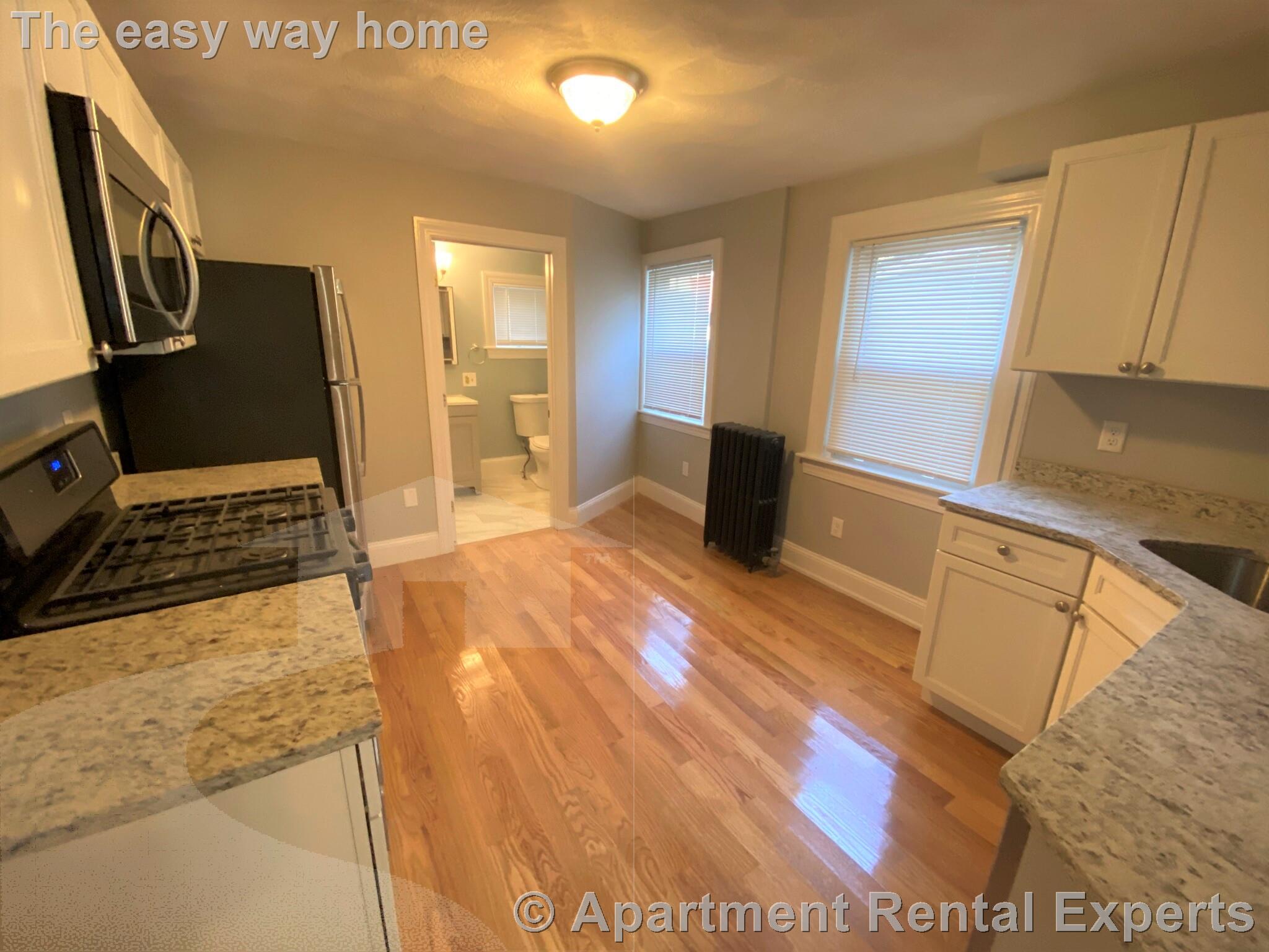 2 bed, 1 bath apartment for rent at 309 Highland Ave Unit Unit A, Davis Square — photo 5 of 19