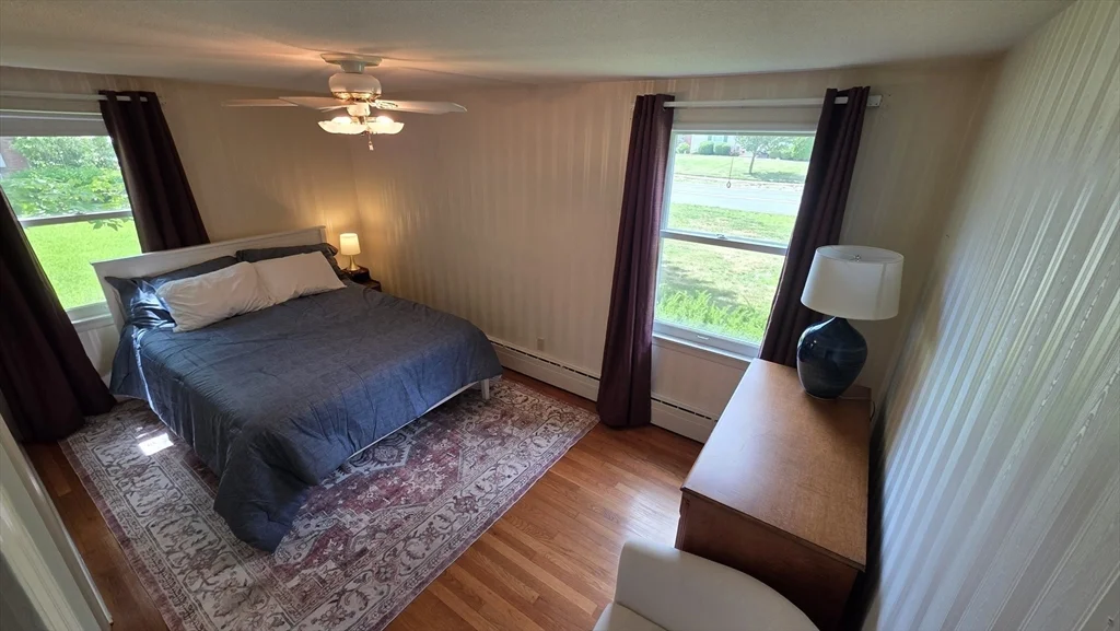 2 bed, 1 bath apartment for rent at 309 Island Pond, Springfield — photo 12 of 18