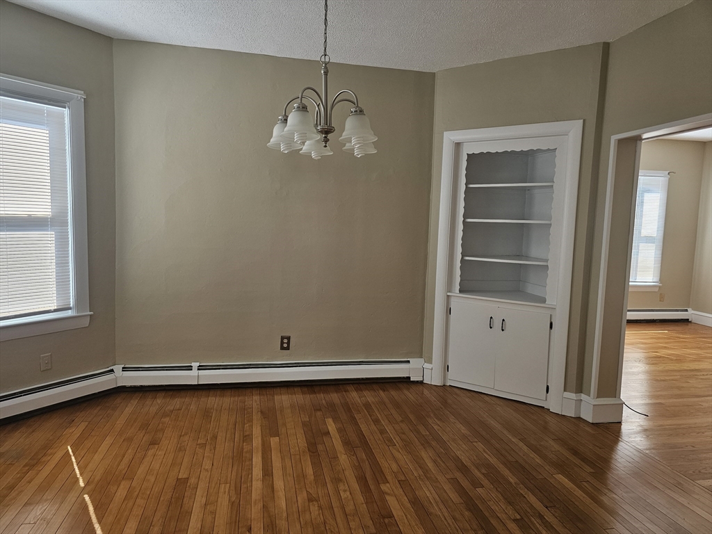 2 bed, 1 bath apartment for rent at 309 Madison St Unit 2, Fall River — photo 4 of 19