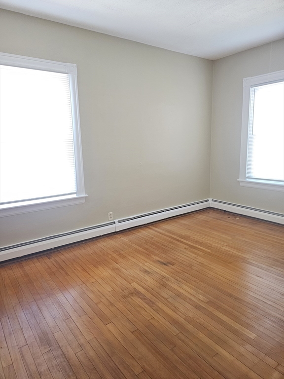 2 bed, 1 bath apartment for rent at 309 Madison St Unit 2, Fall River — photo 7 of 19