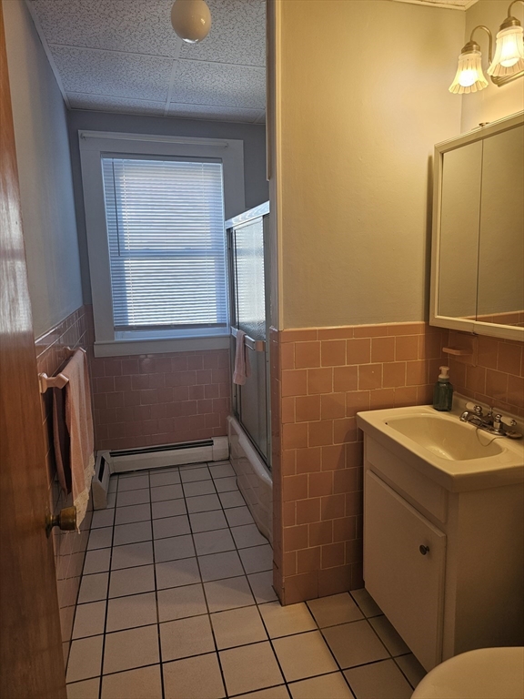 2 bed, 1 bath apartment for rent at 309 Madison St Unit 2, Fall River — photo 14 of 19