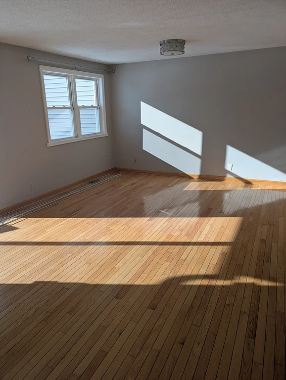 2 bed, 2 bath apartment for rent at 30C Margin Unit C, Lynn — photo 4 of 23