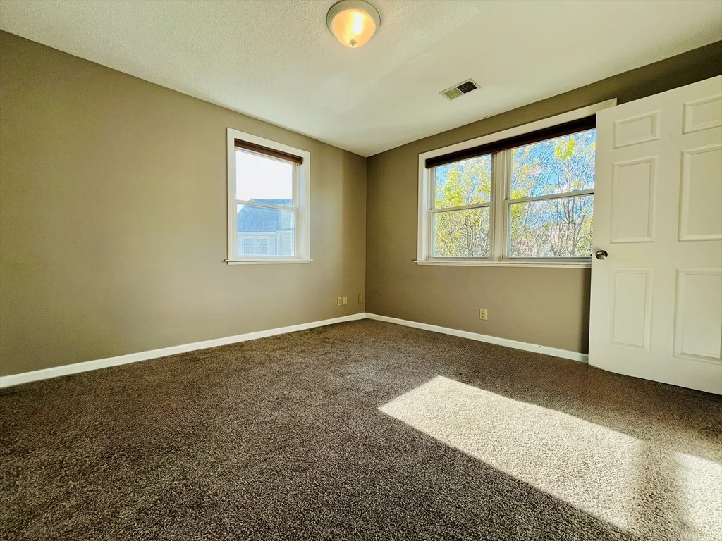 2 bed, 2 bath apartment for rent at 30C Margin Unit C, Lynn — photo 14 of 23