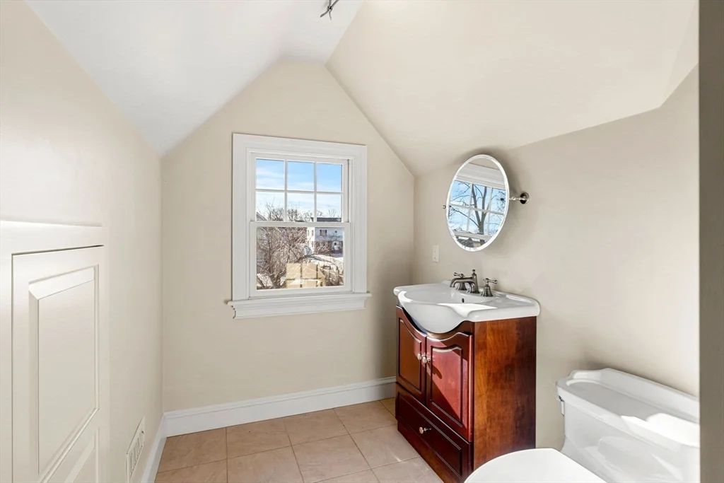 6 bed, 4+ bath apartment for rent at 30R Harbor St, Danversport — photo 30 of 41