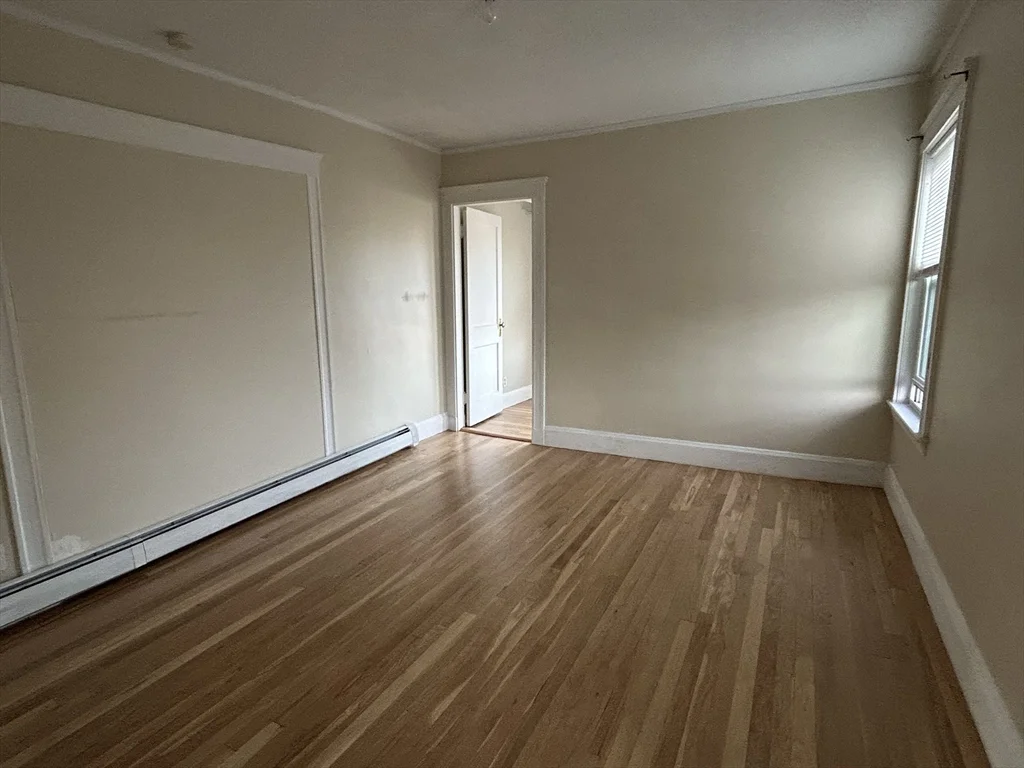 4 bed, 1 bath apartment for rent at 31-33 Harvard St Unit 2, Medford — photo 7 of 13