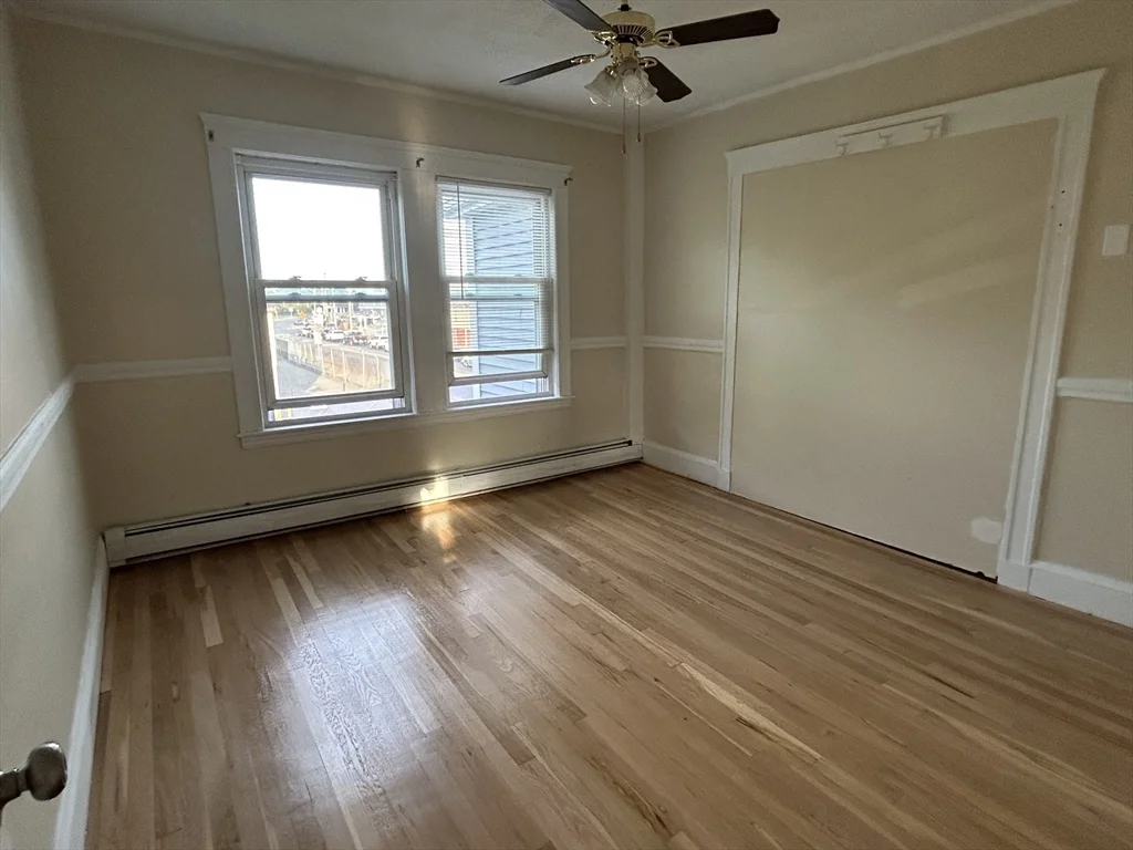 4 bed, 1 bath apartment for rent at 31-33 Harvard St Unit 2, Medford — photo 6 of 13
