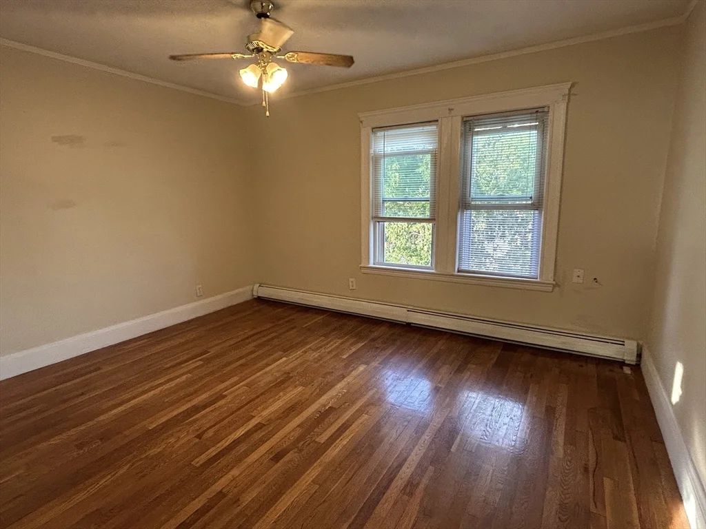 4 bed, 1 bath apartment for rent at 31-33 Harvard St Unit 2, Medford — photo 5 of 13