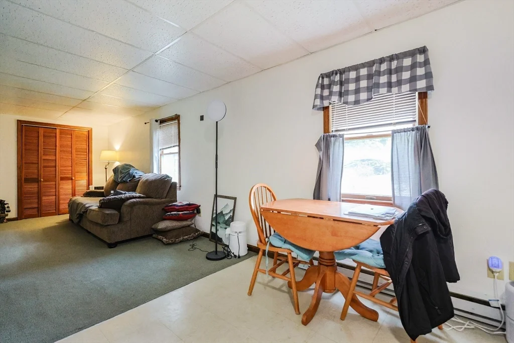 1 bed, 1 bath apartment for rent at 31-33 Leicester St Unit 2, Oxford — photo 9 of 16