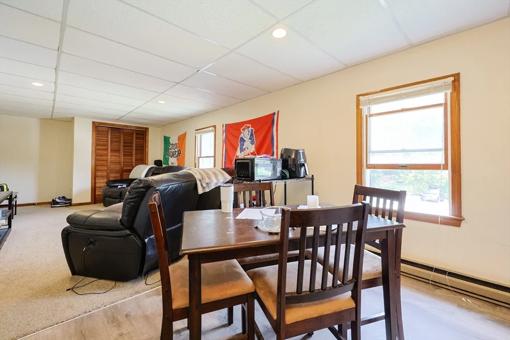 1 bed, 1 bath apartment for rent at 31-33 Leicester St Unit 4, Oxford — photo 14 of 16