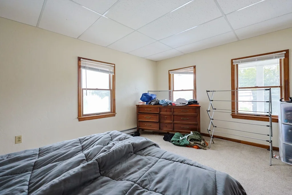 1 bed, 1 bath apartment for rent at 31-33 Leicester St Unit 4, Oxford — photo 6 of 16