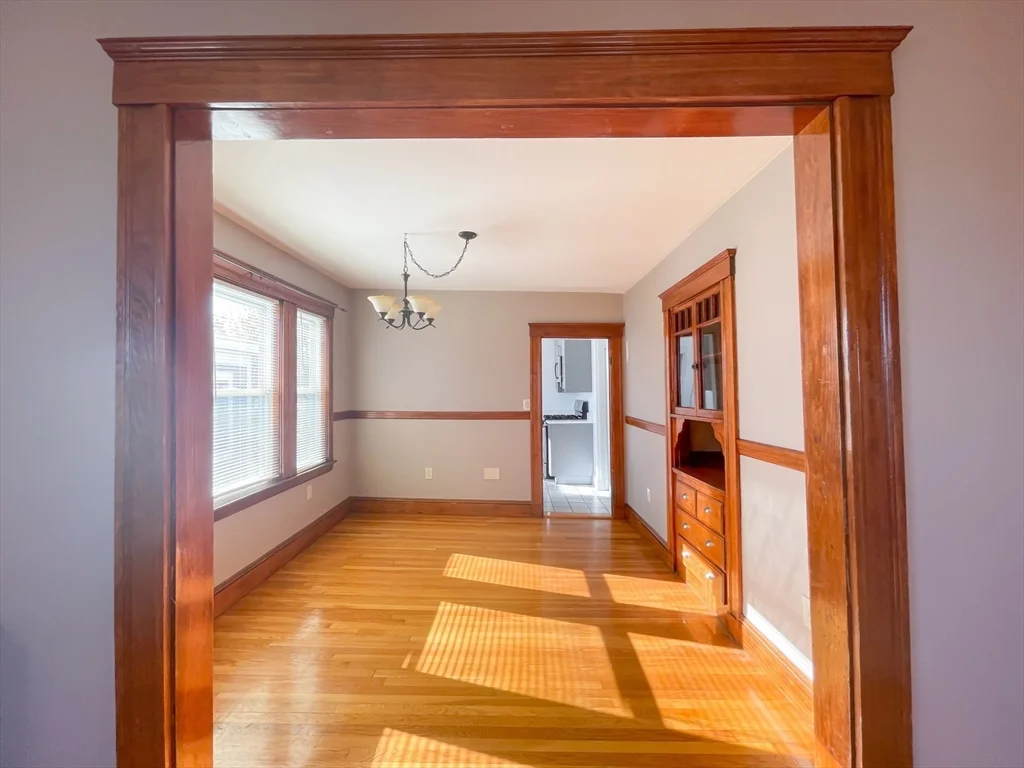 2 bed, 1 bath apartment for rent at 31-33 Melbourne St Unit 3, Dorchester — photo 6 of 19