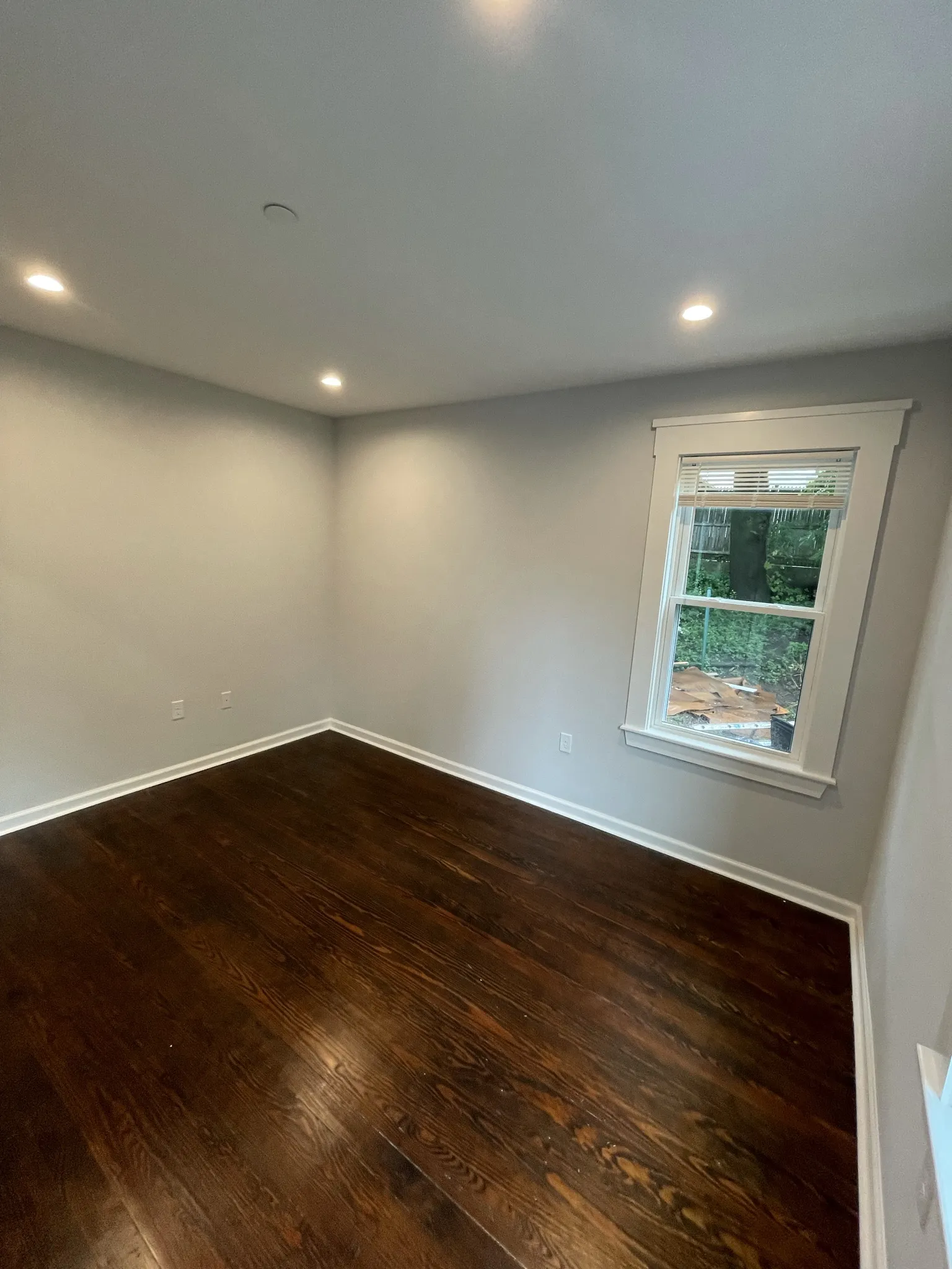 4 bed, 2 bath apartment for rent at 31-33 Raymond Ave Unit X, West Somerville — photo 13 of 18