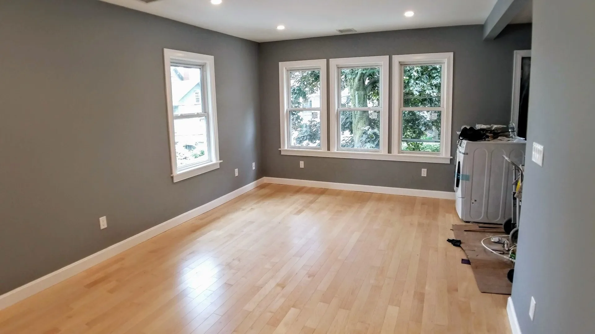 3 bed, 1 bath apartment for rent at 31-33 Thornton St Unit 1, Roxbury — photo 11 of 24