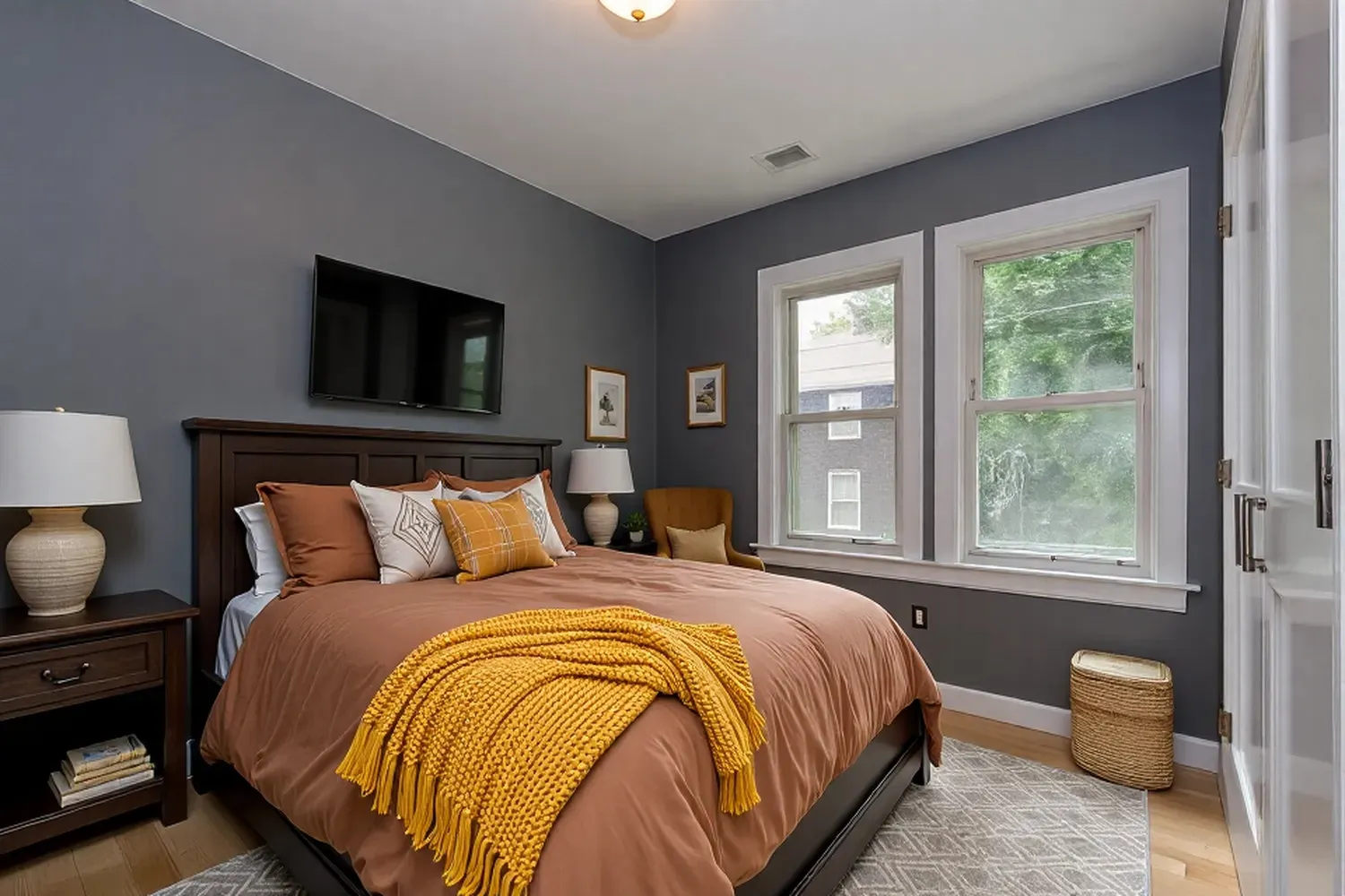 3 bed, 1 bath apartment for rent at 31-33 Thornton St Unit 1, Roxbury — photo 5 of 24